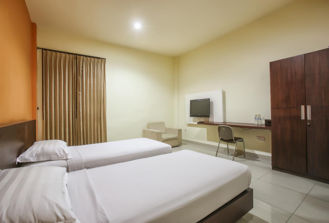 Prima Inn Kuta  Ngoại thất bức ảnh