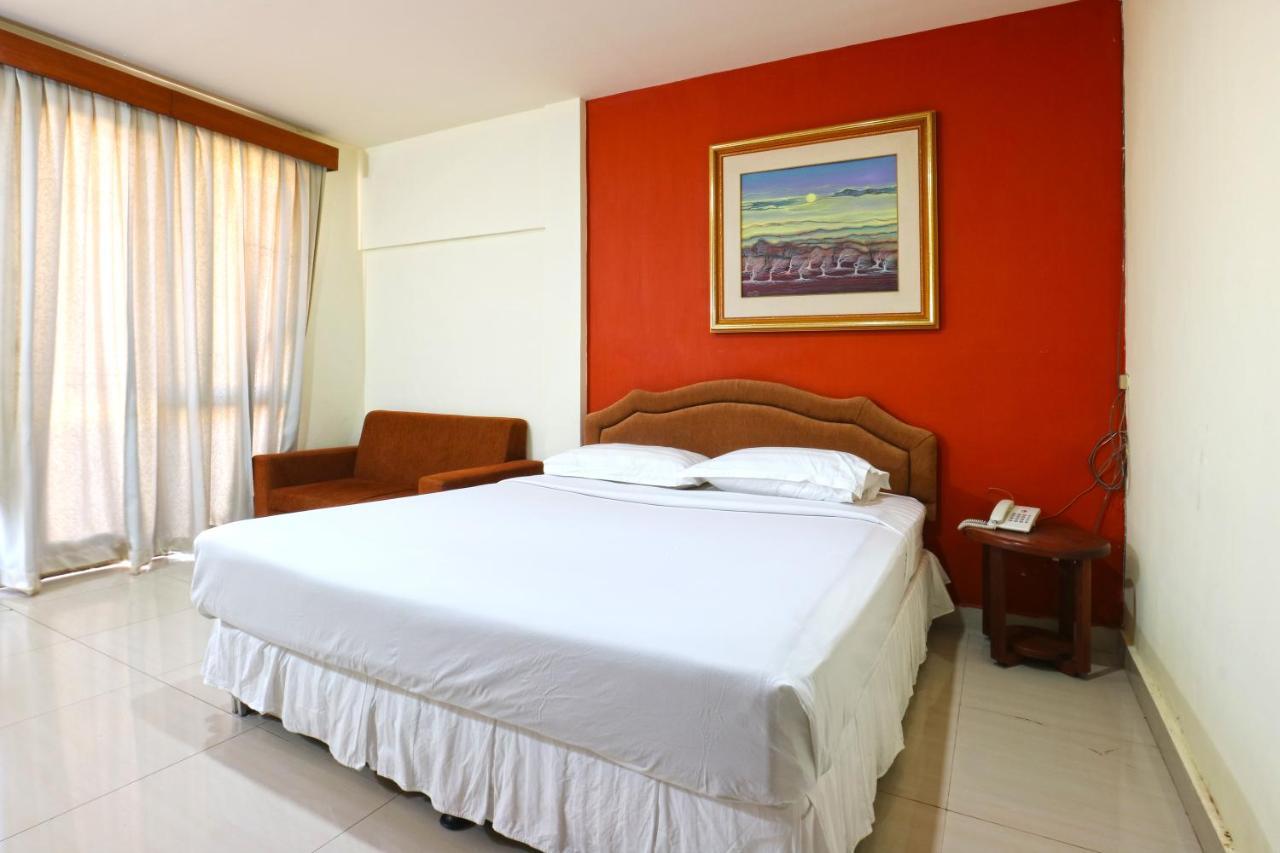 Prima Inn Kuta  Ngoại thất bức ảnh