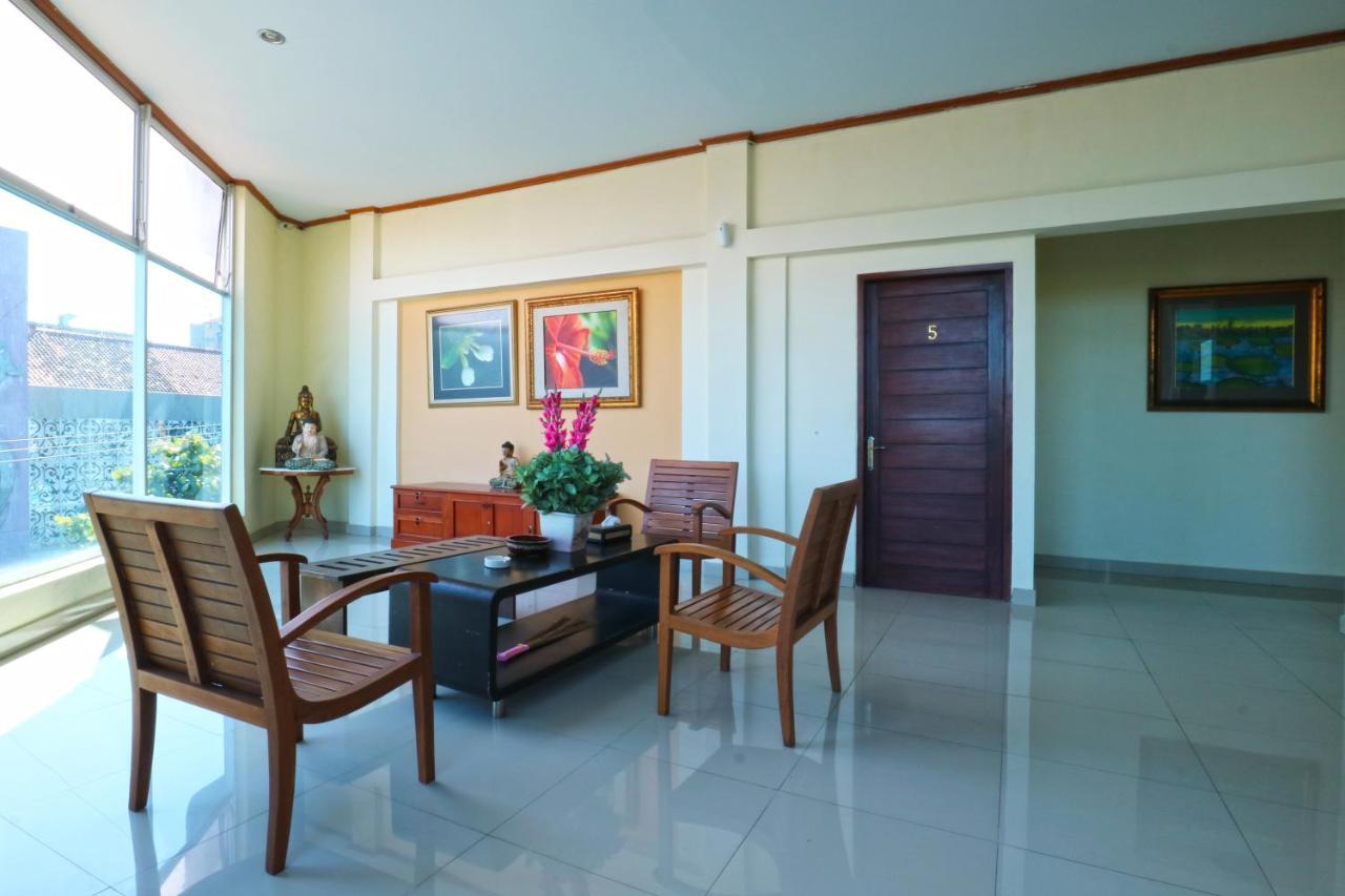 Prima Inn Kuta  Ngoại thất bức ảnh