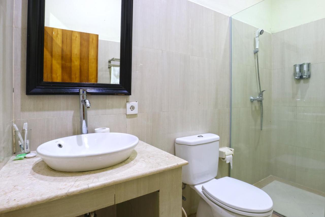 Prima Inn Kuta  Ngoại thất bức ảnh